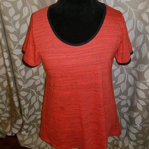 Lularoe Classic Tee